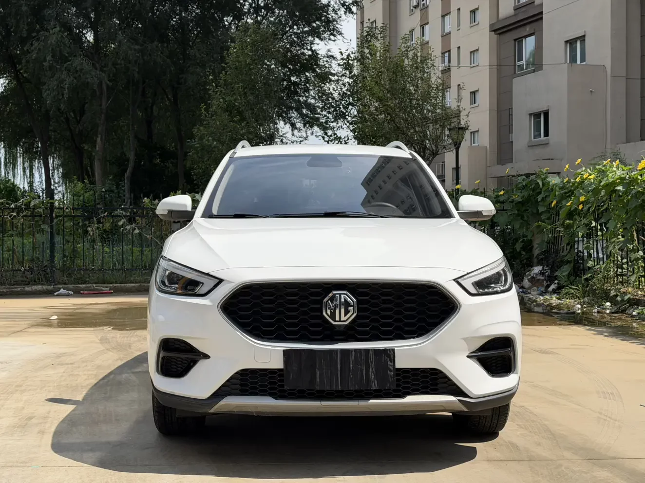 MG ZS