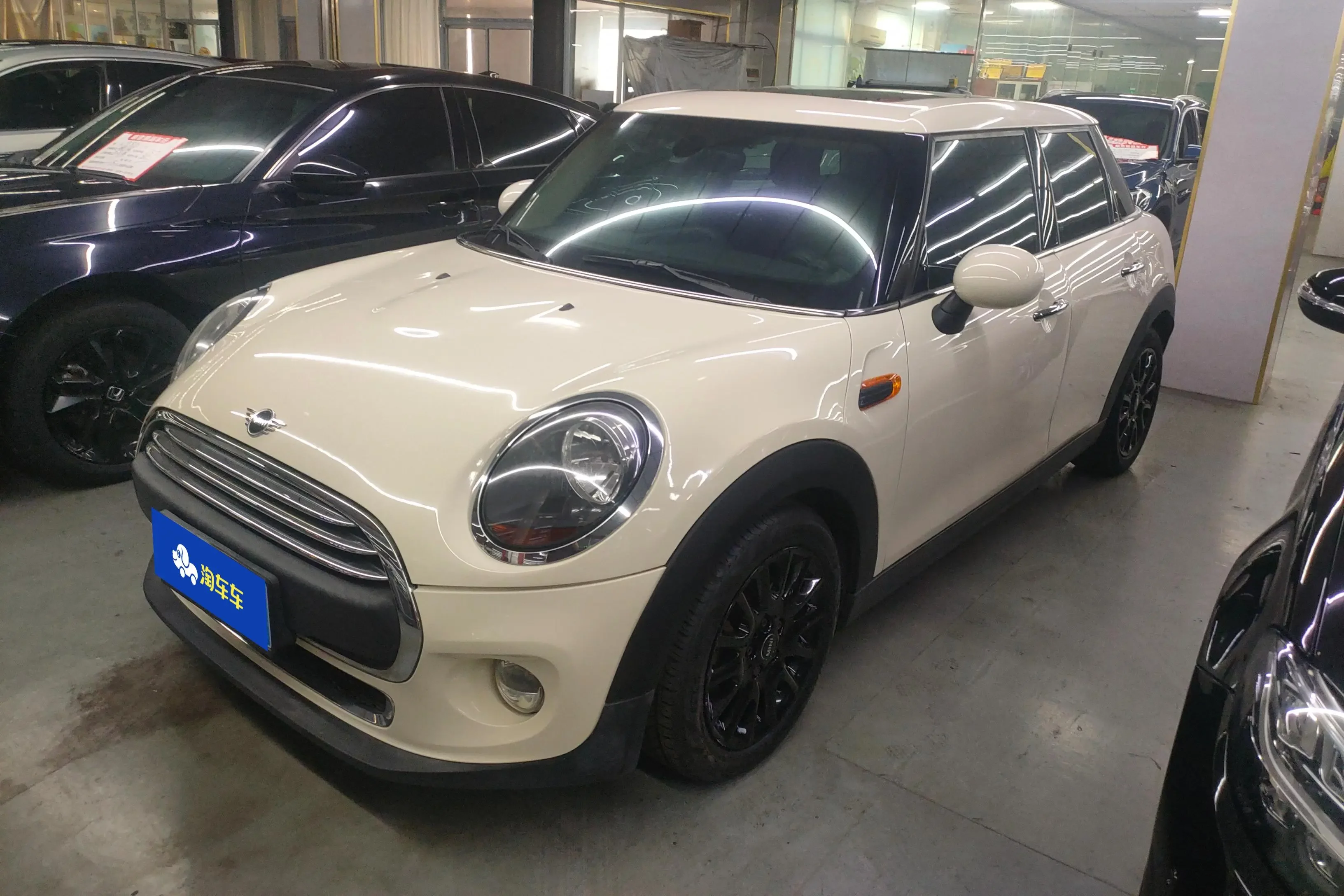 MINI 