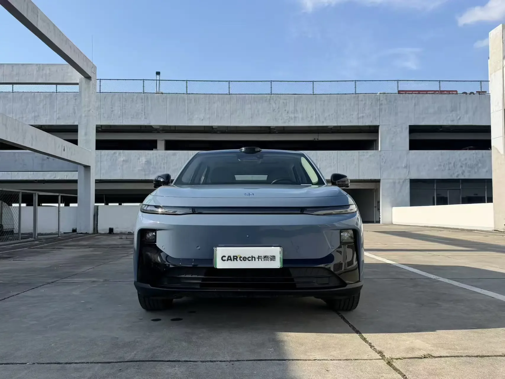 Leapmotor B10