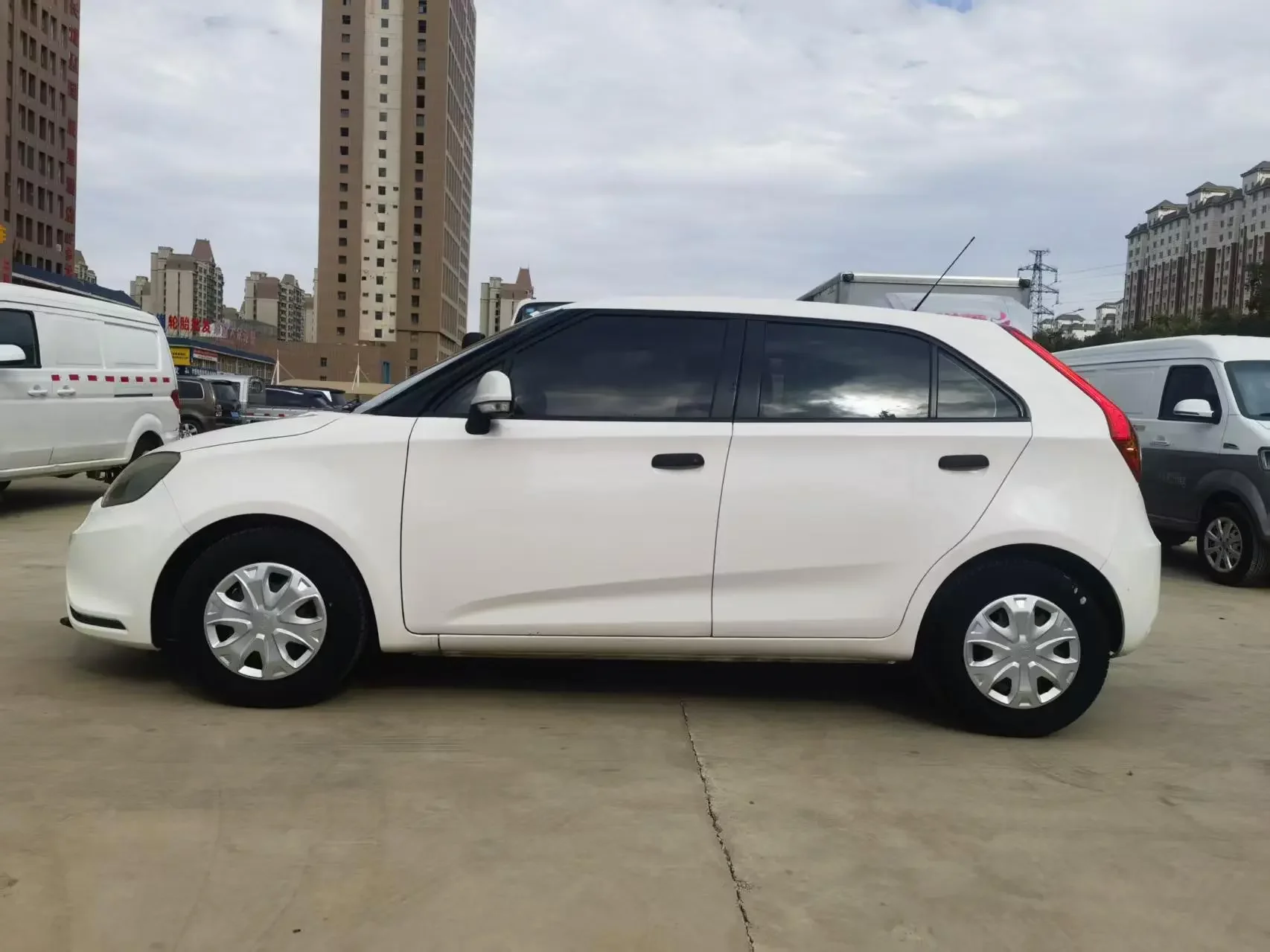 MG 3