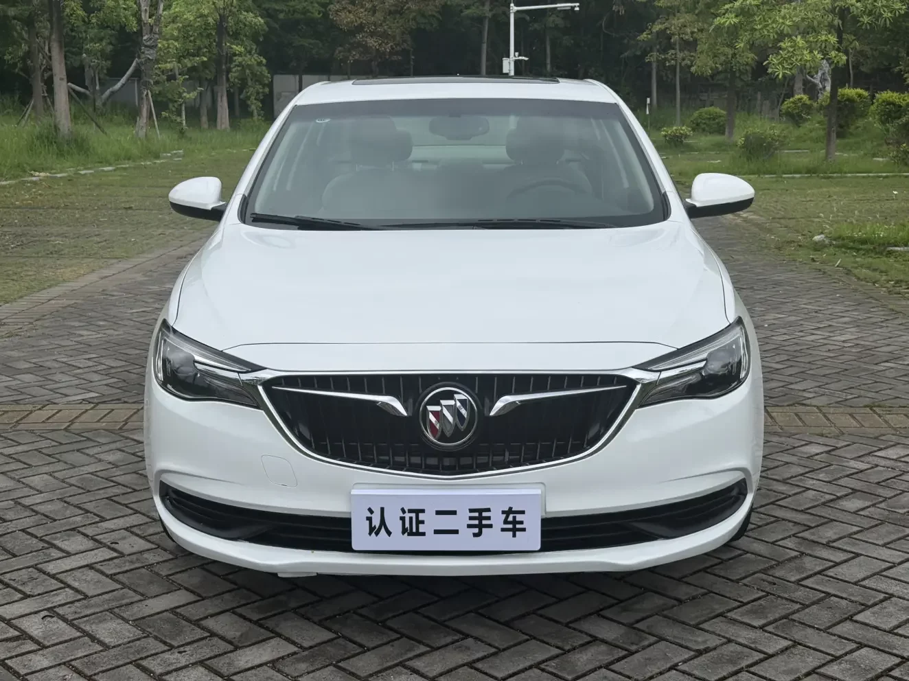 Buick Yinglang