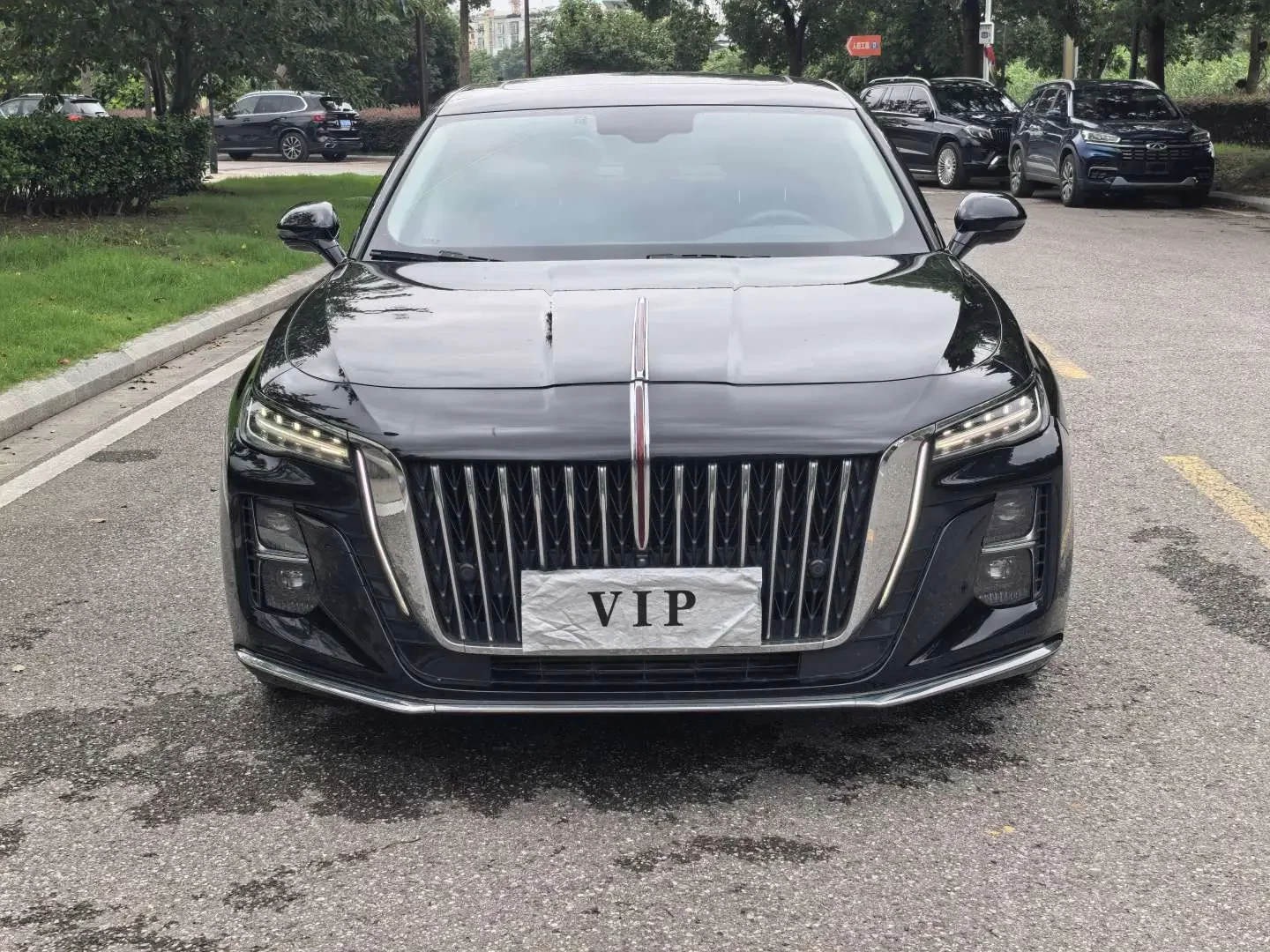 Hongqi H5