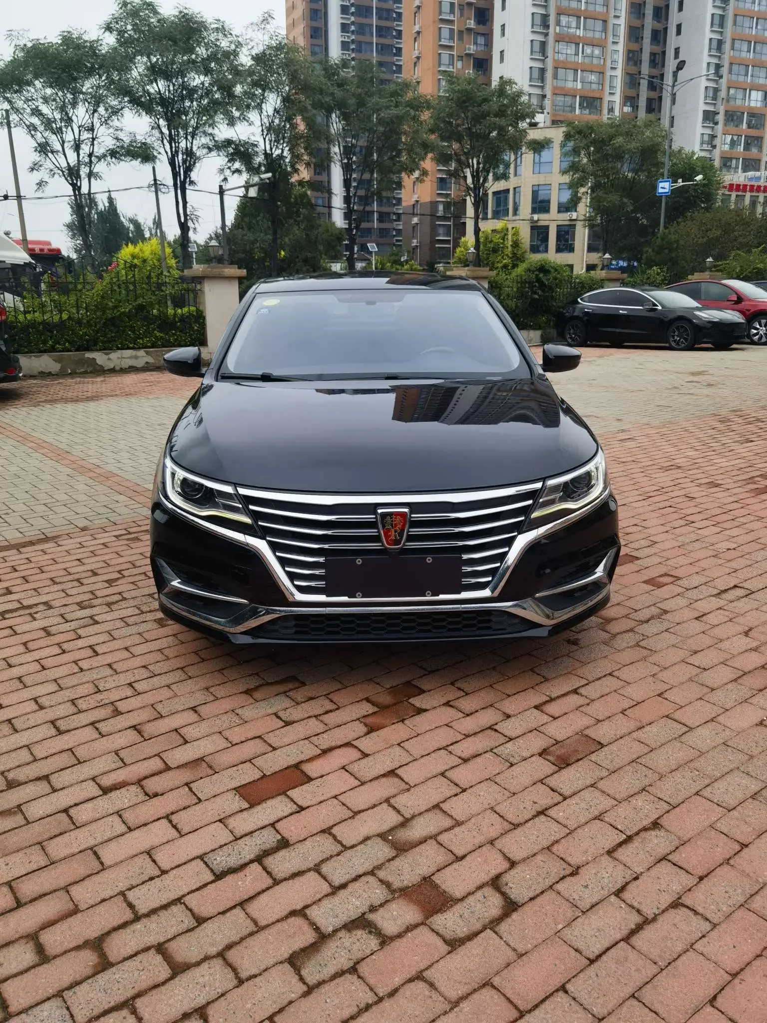 Roewe ei6