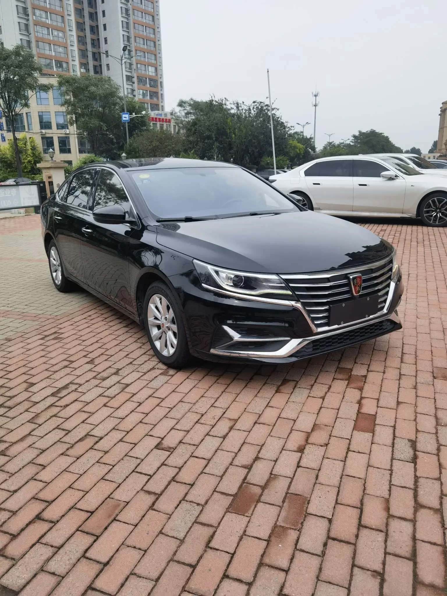 Roewe ei6