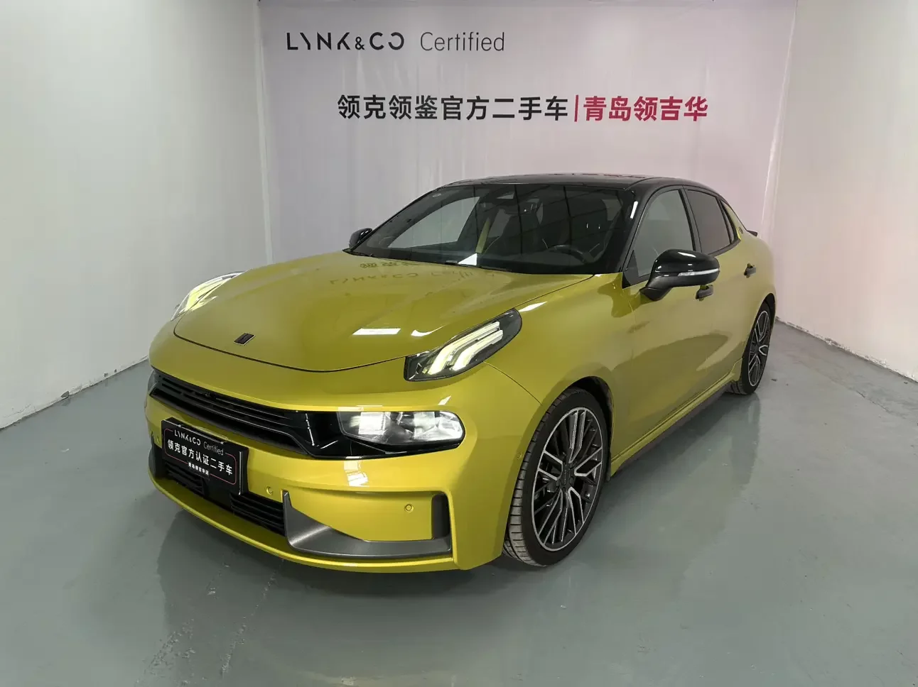 Lynk & Co 03