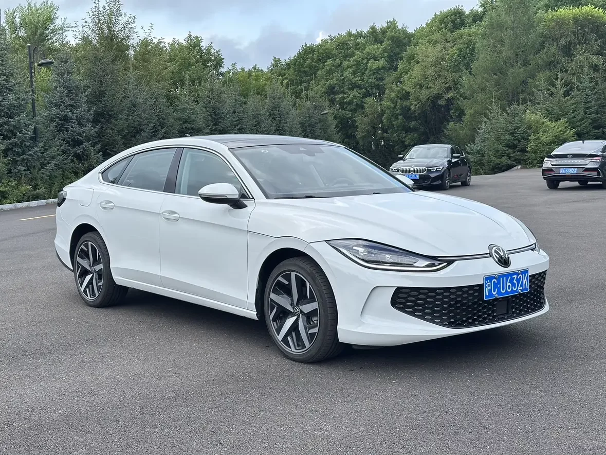 Volkswagen Lamando (Lingdu)