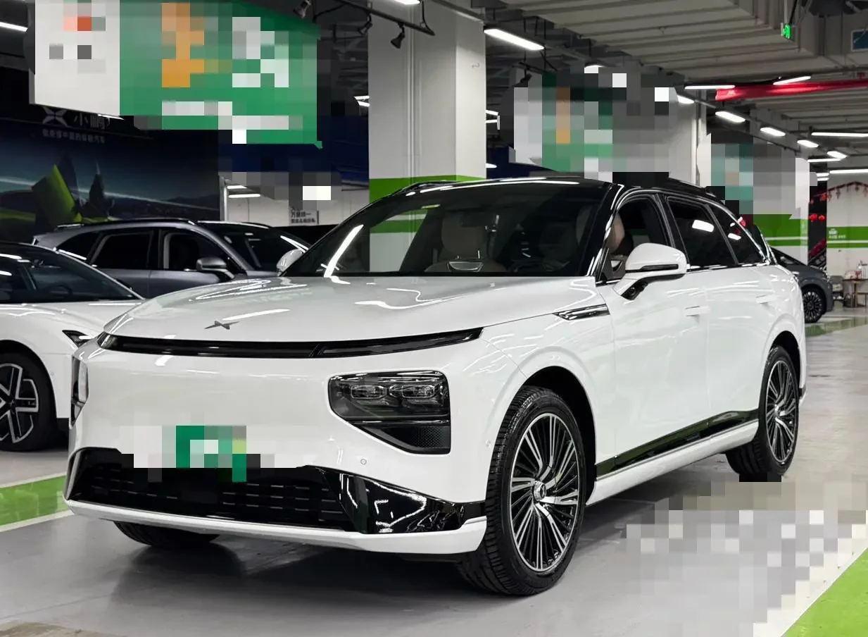 Xpeng G9