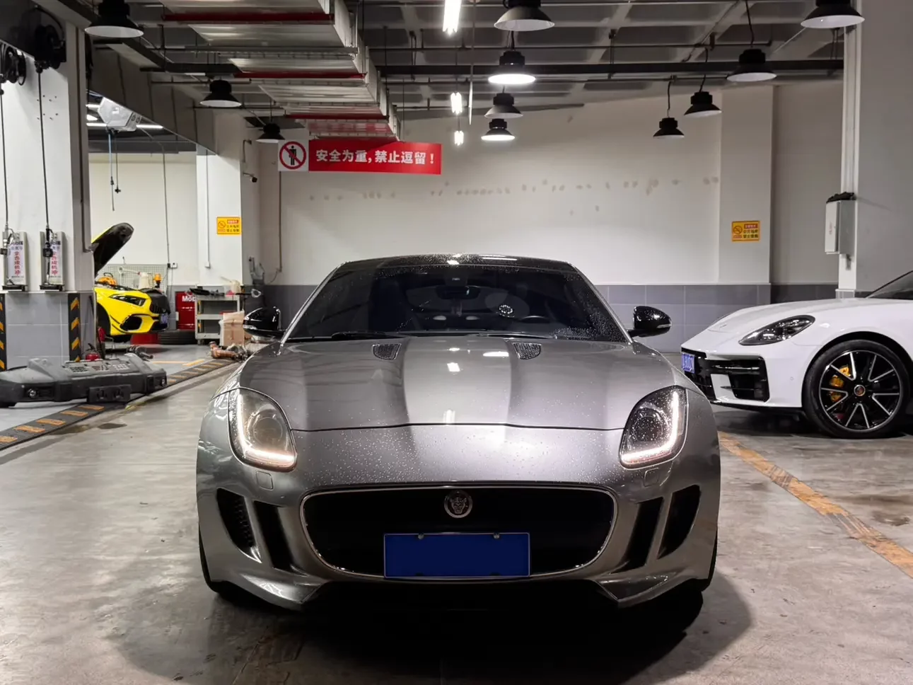 Jaguar F-TYPE