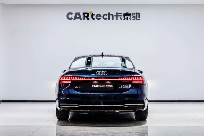 Audi A7L