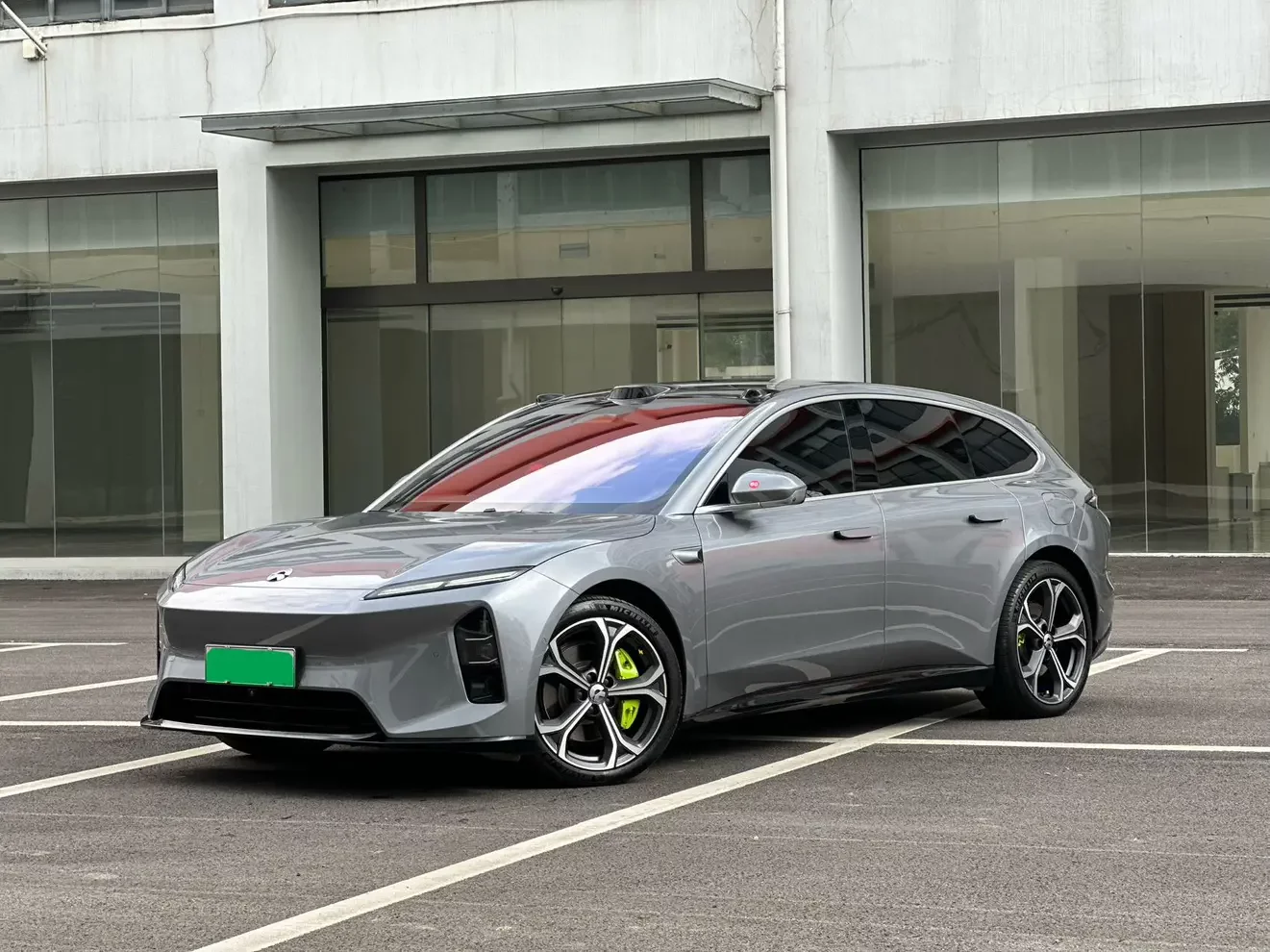 NIO ET5T