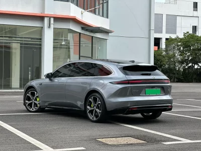 NIO ET5T