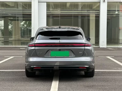 NIO ET5T
