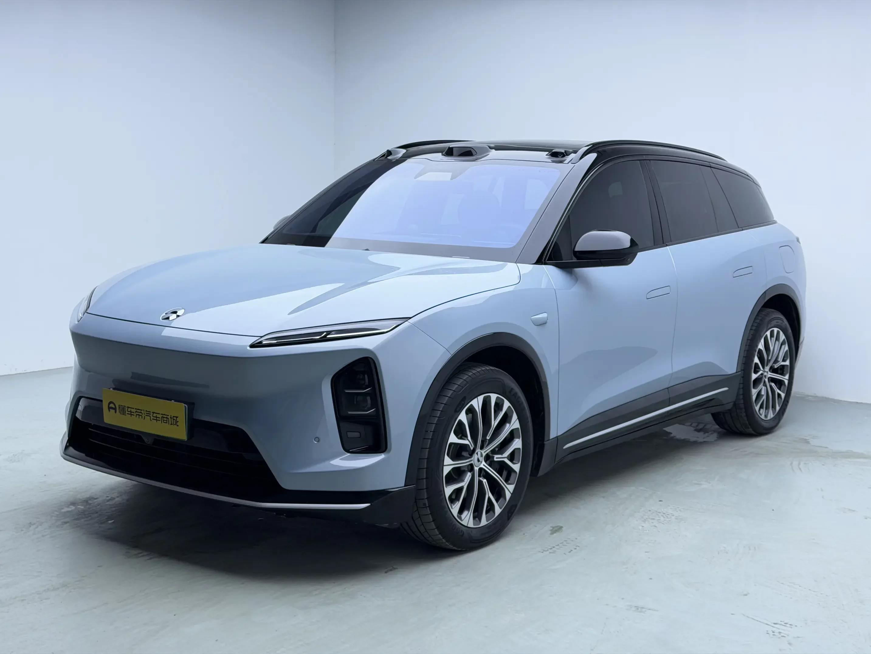 NIO ES6