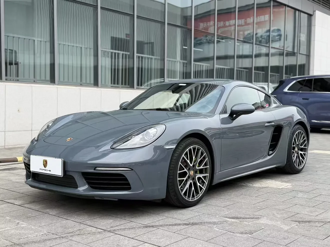 Porsche 718