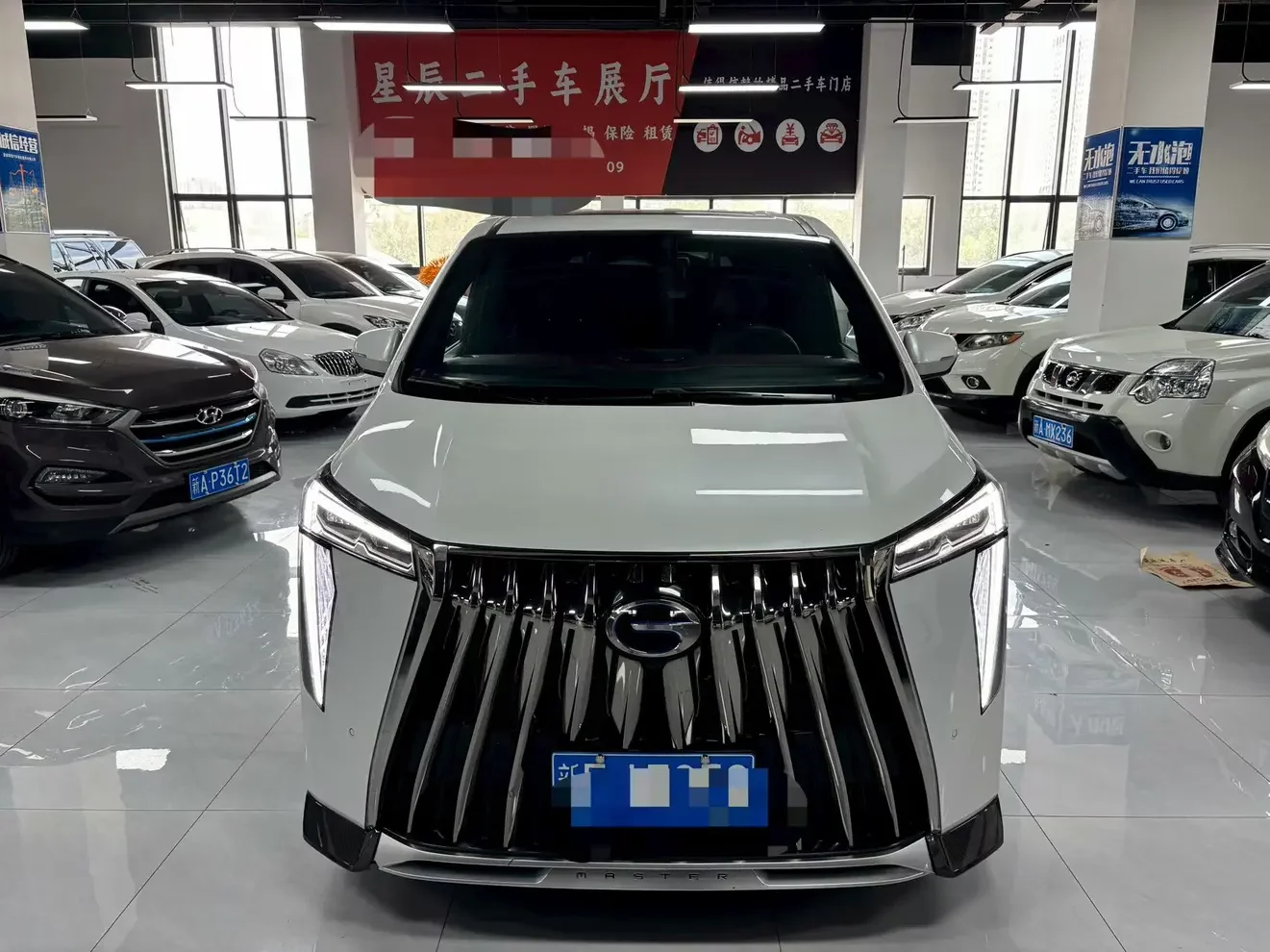 GAC Trumpchi M8