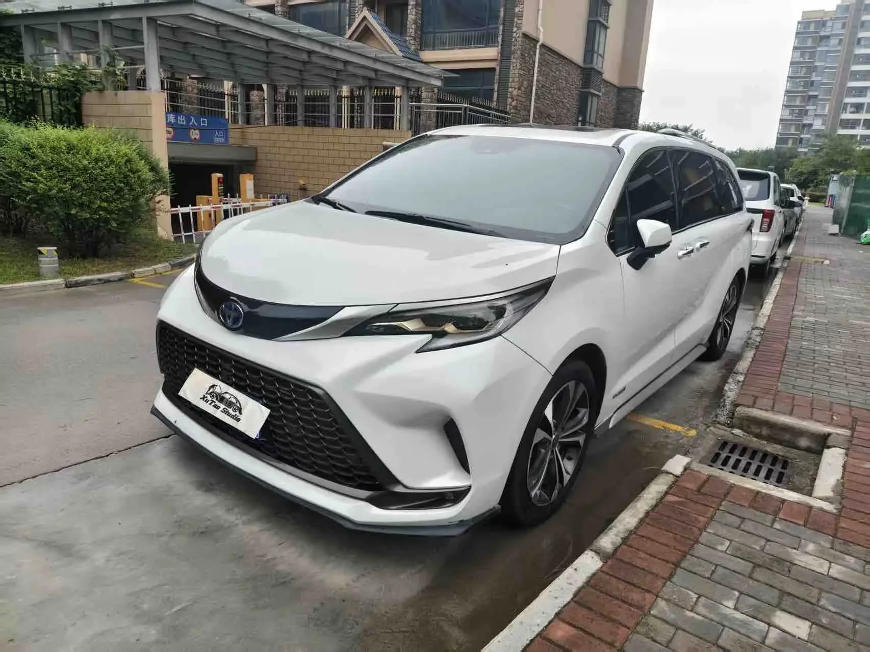 Toyota Granvia