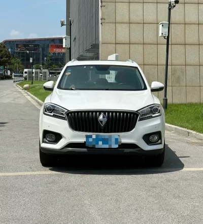 Borgward BX7