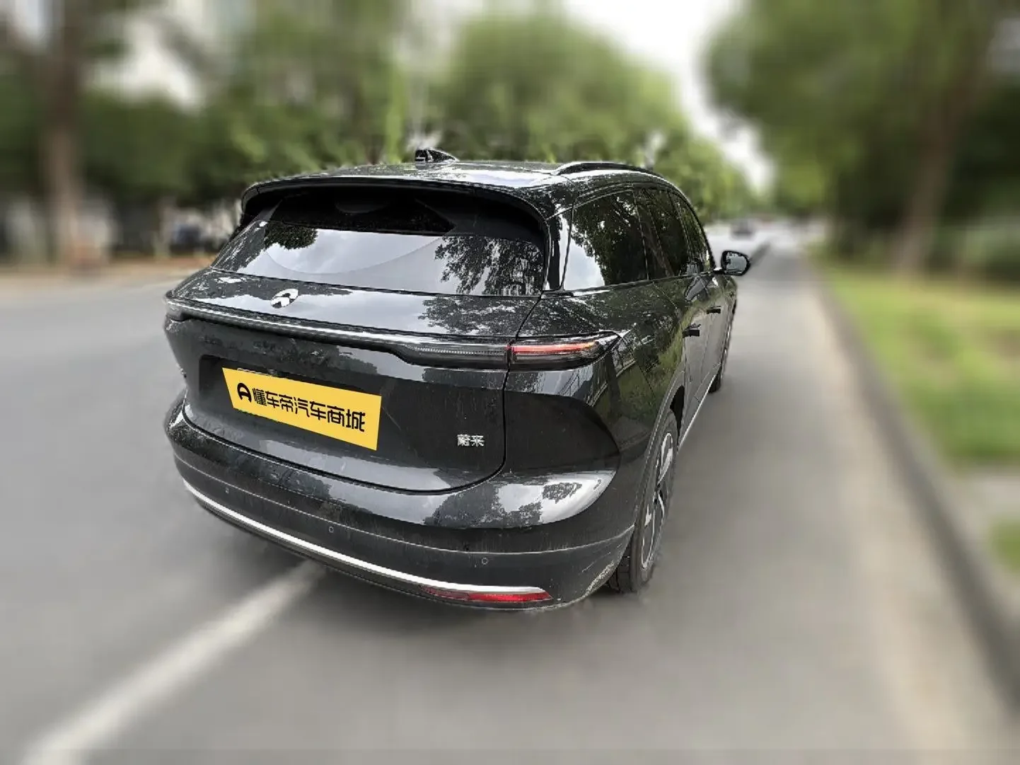 NIO ES6