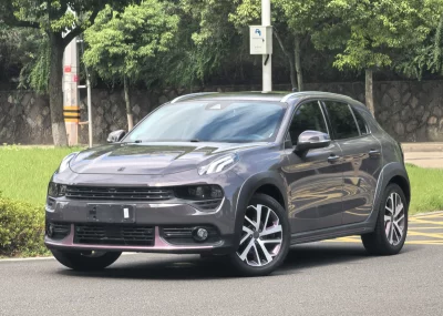 Lynk & Co 02