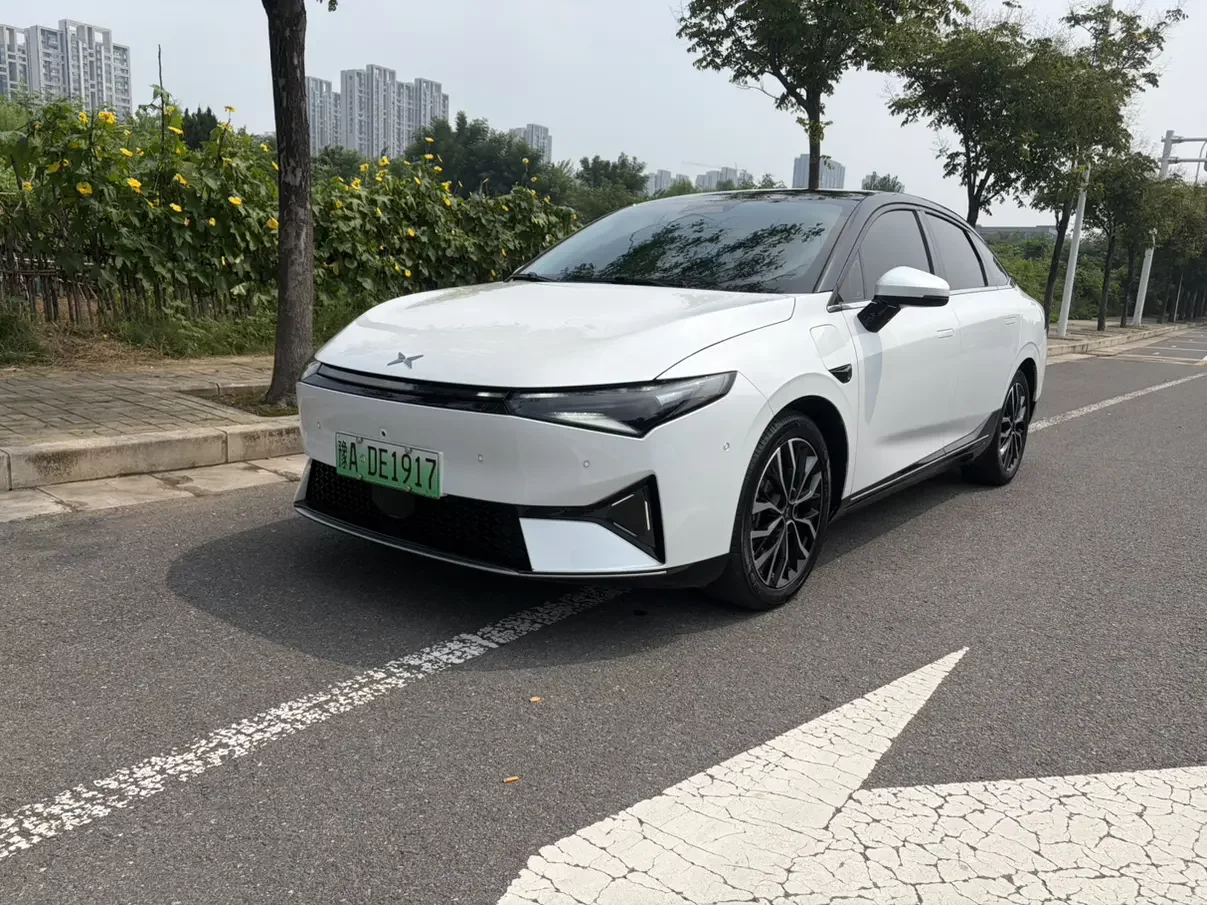 Xpeng P5