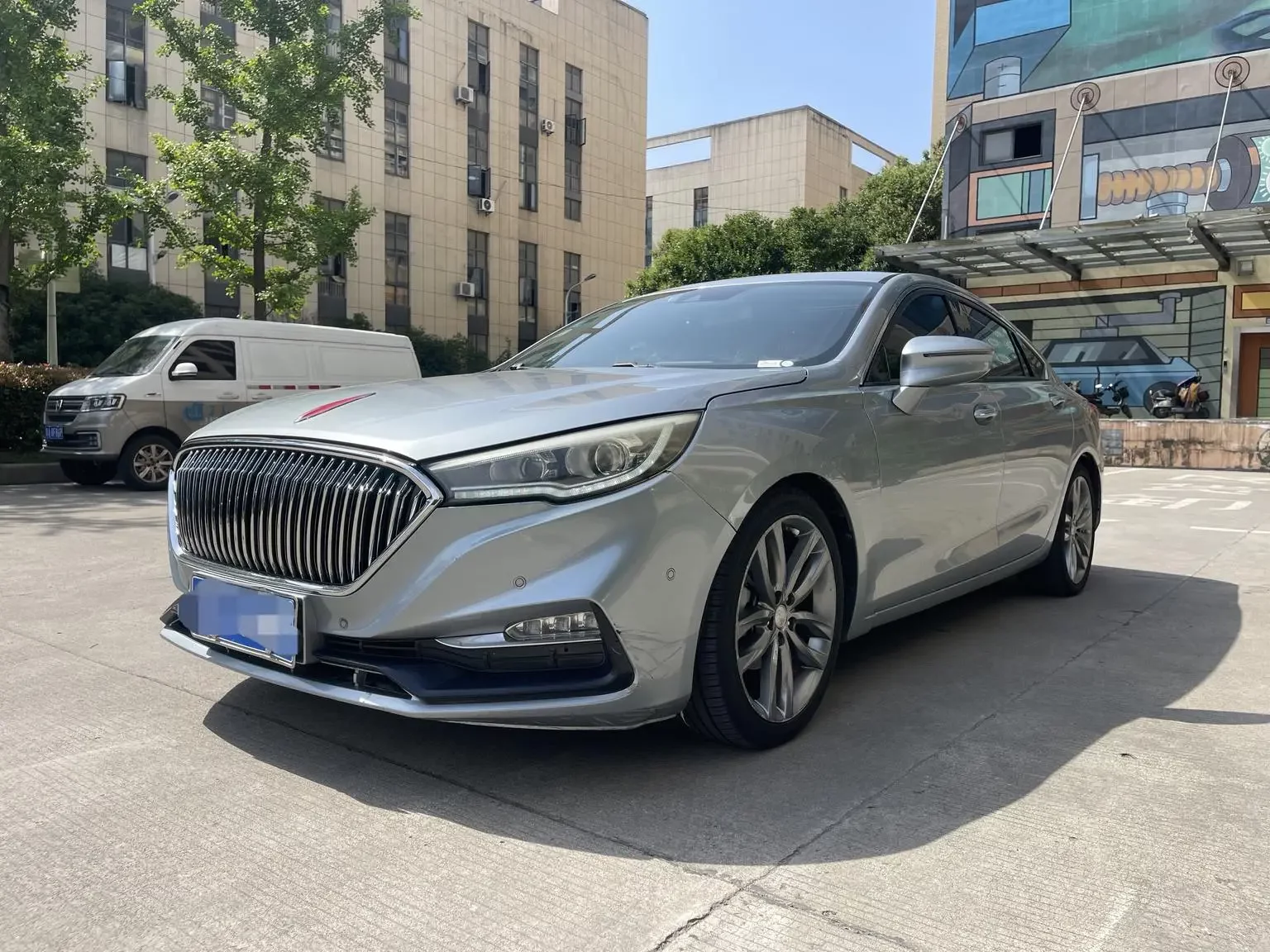Hongqi H5 classic