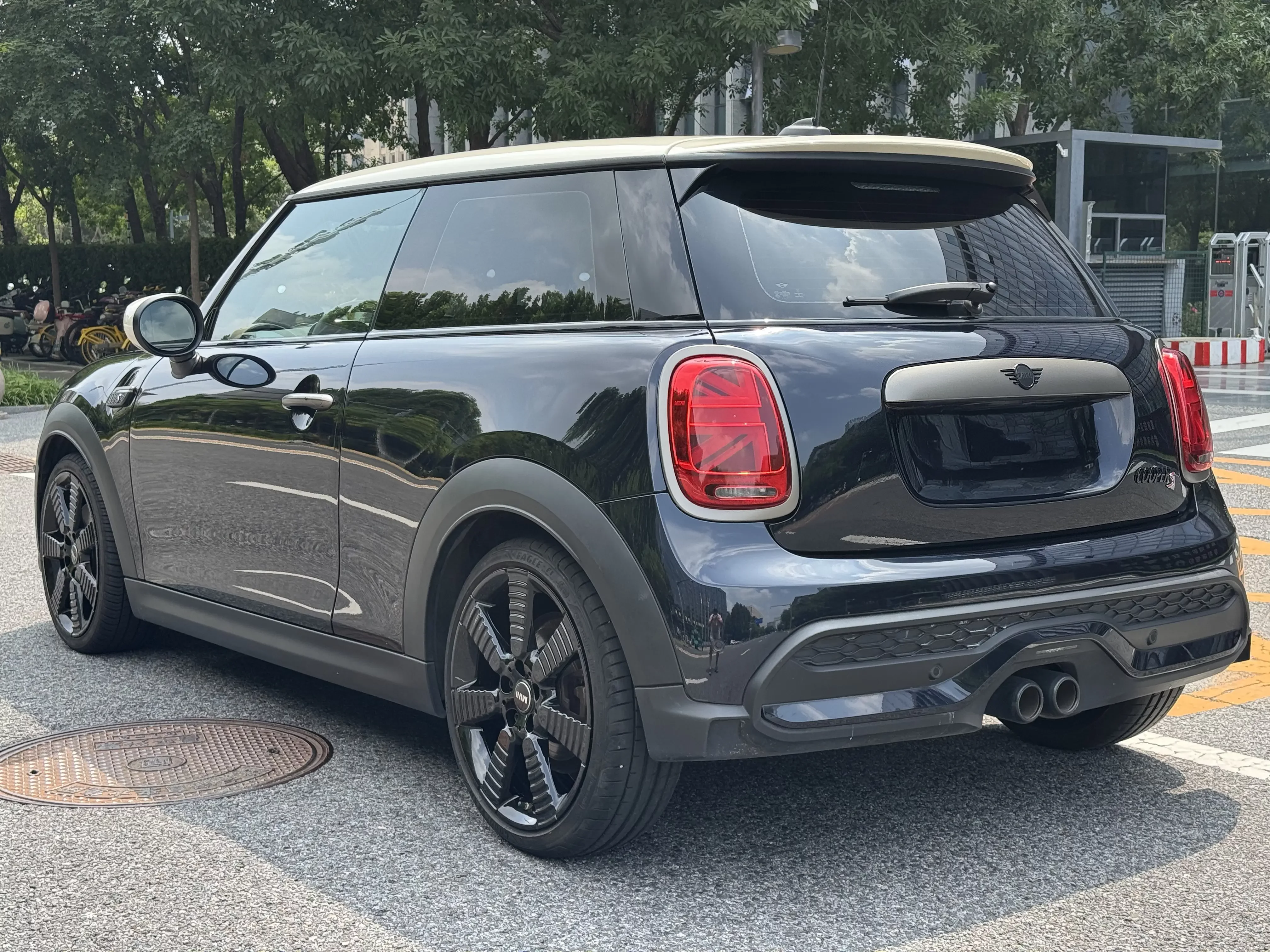 MINI MINI