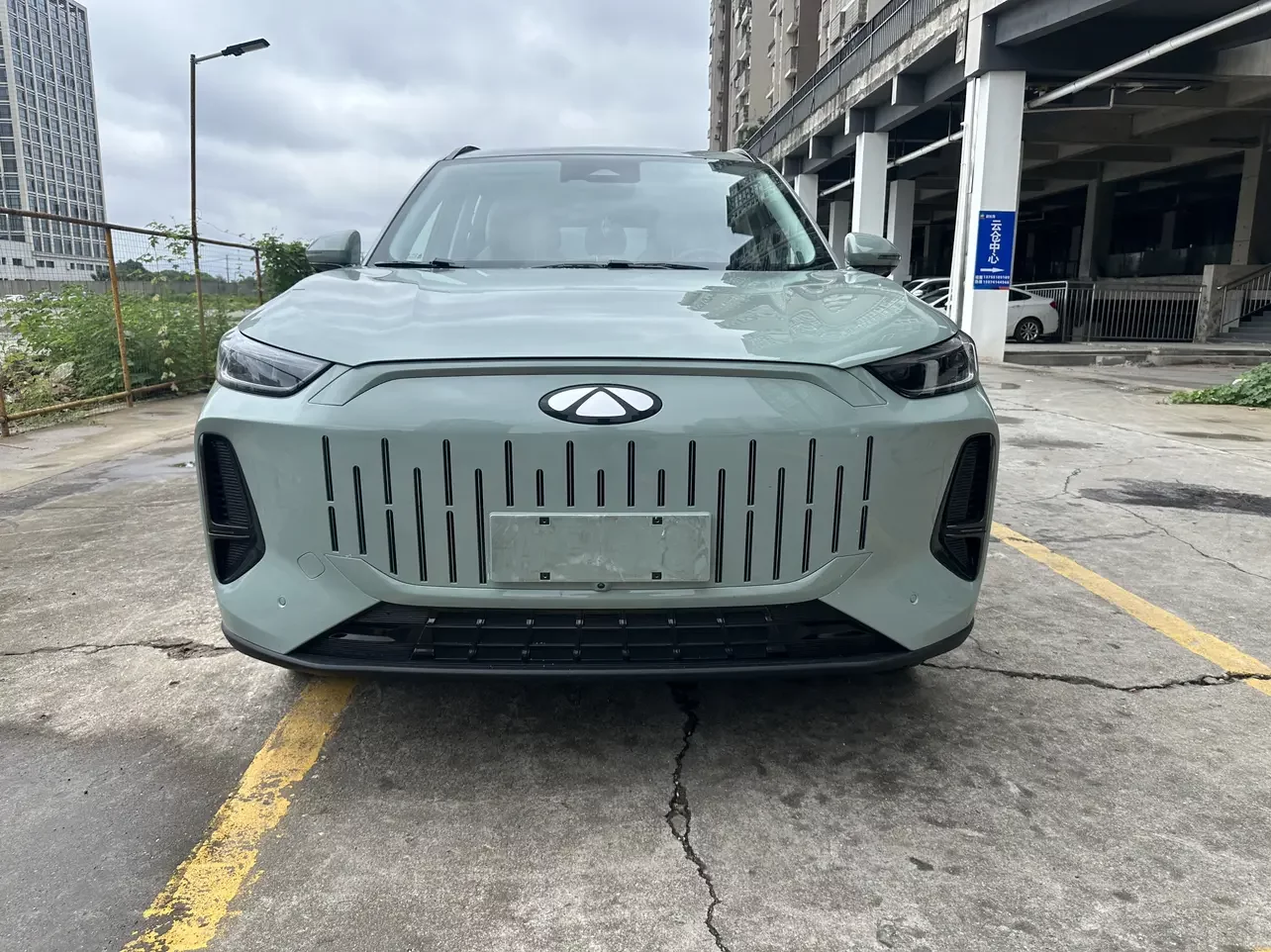 Chery Fengyun T9