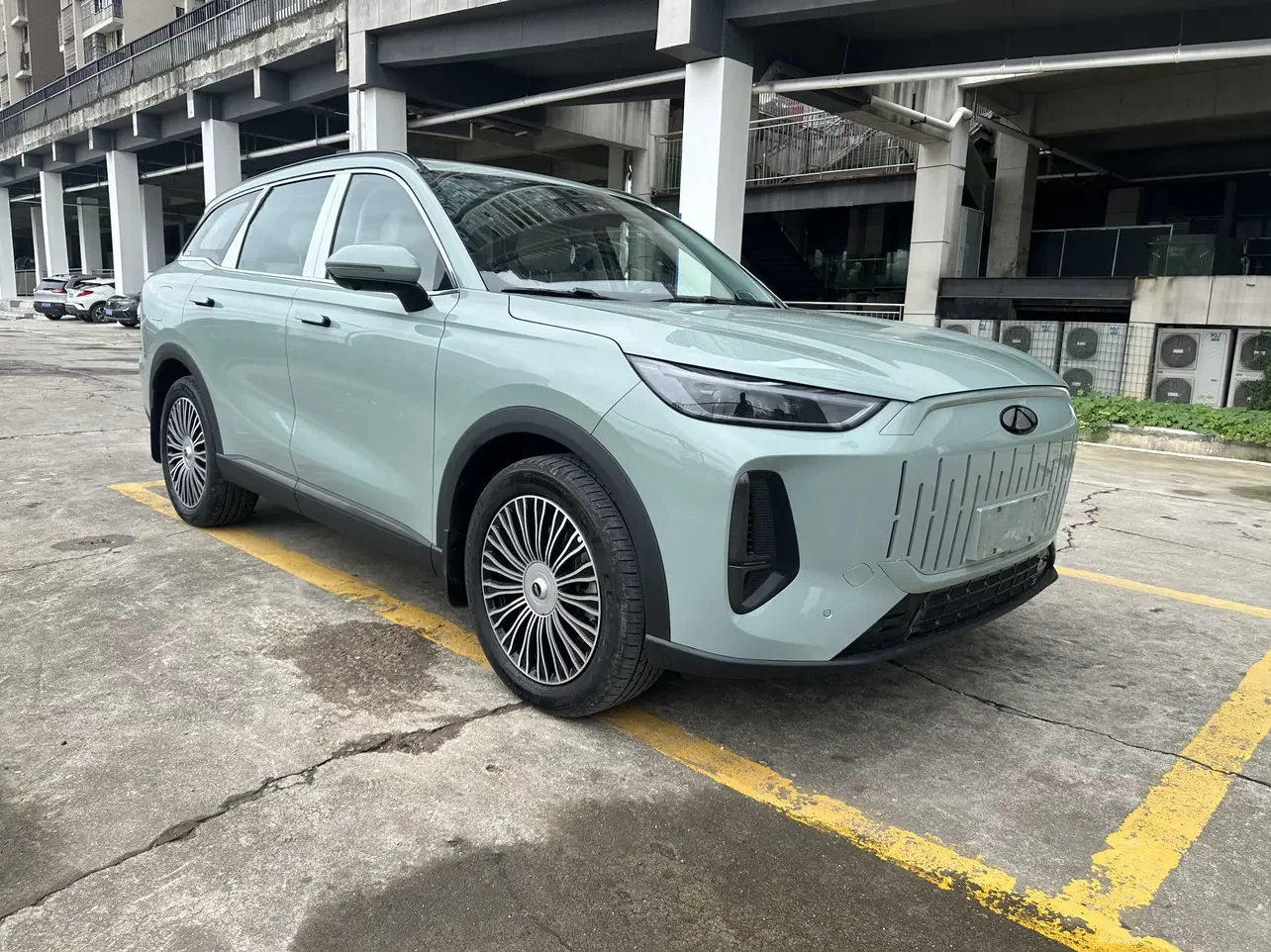 Chery Fengyun T9