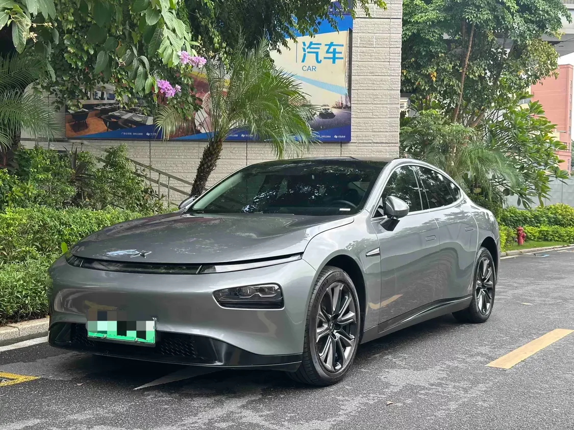 XPENG P7