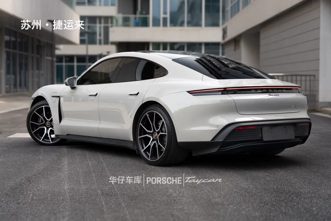 Porsche Taycan