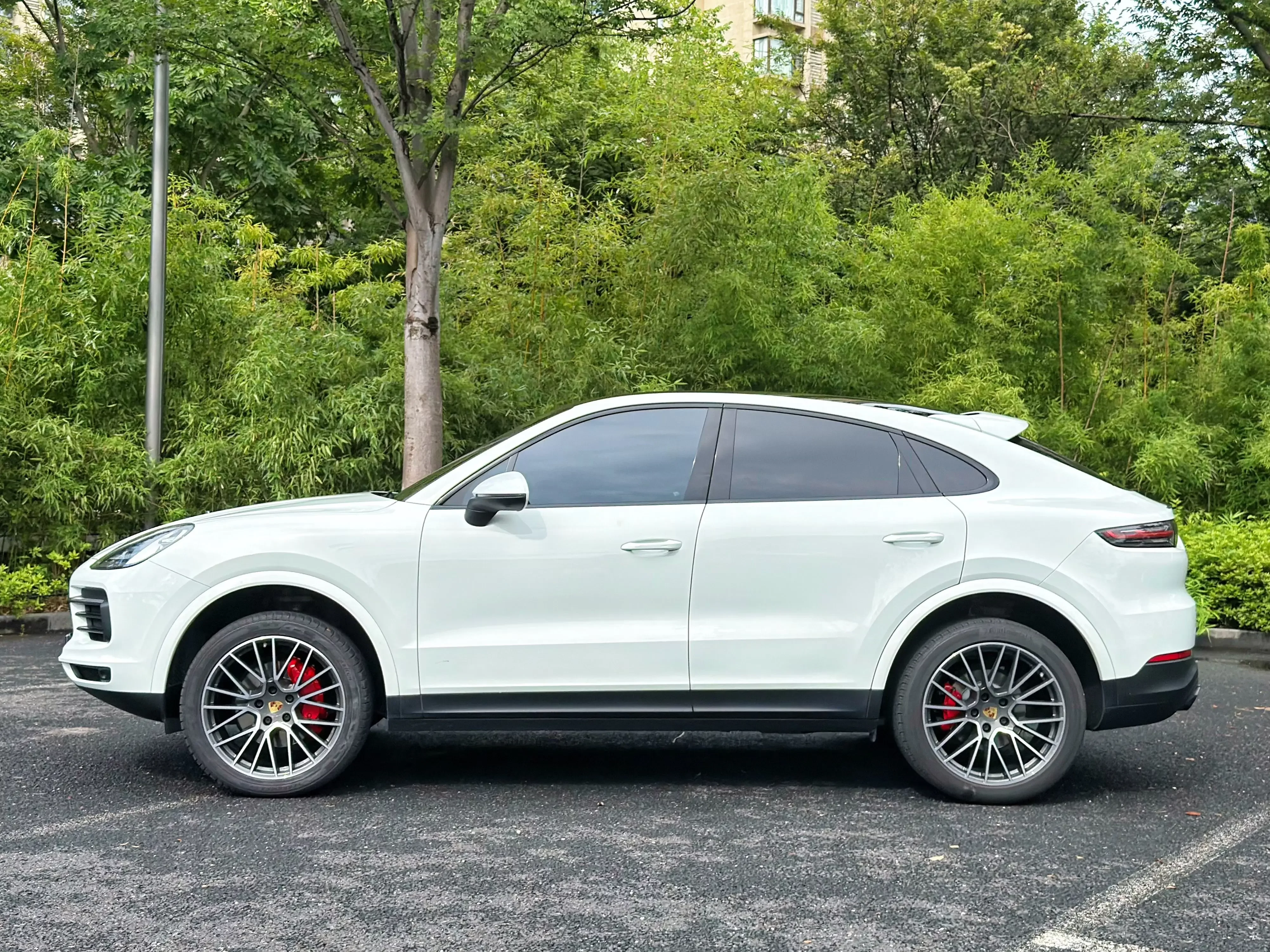 Porsche Cayenne Coupe