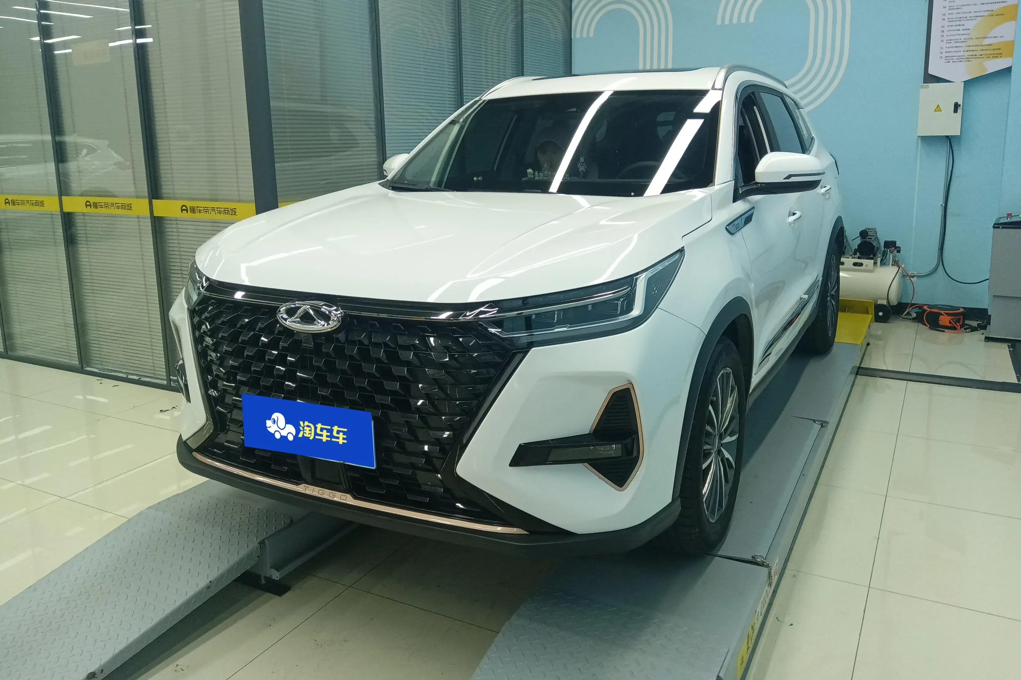 Chery Tiggo 8 PRO  из Китая