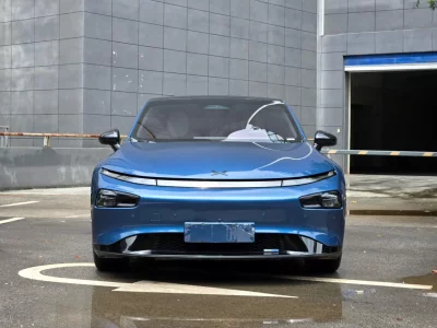 XPeng P7