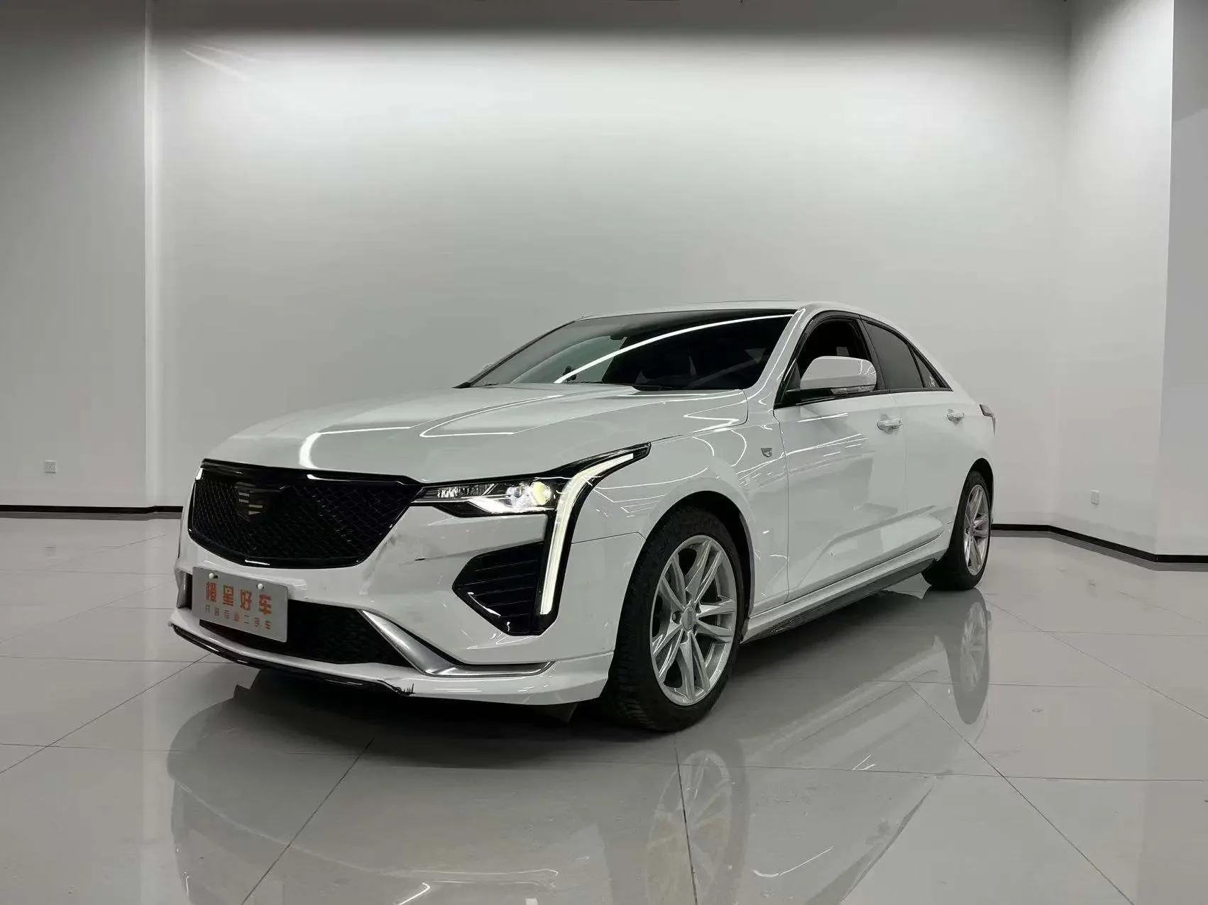 CADILLAC CT4