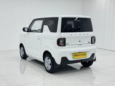 Geely Panda