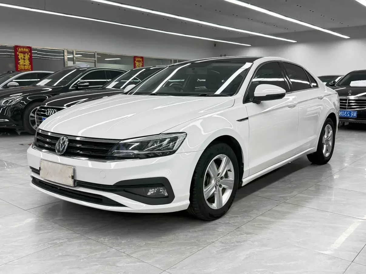 Volkswagen Lamando