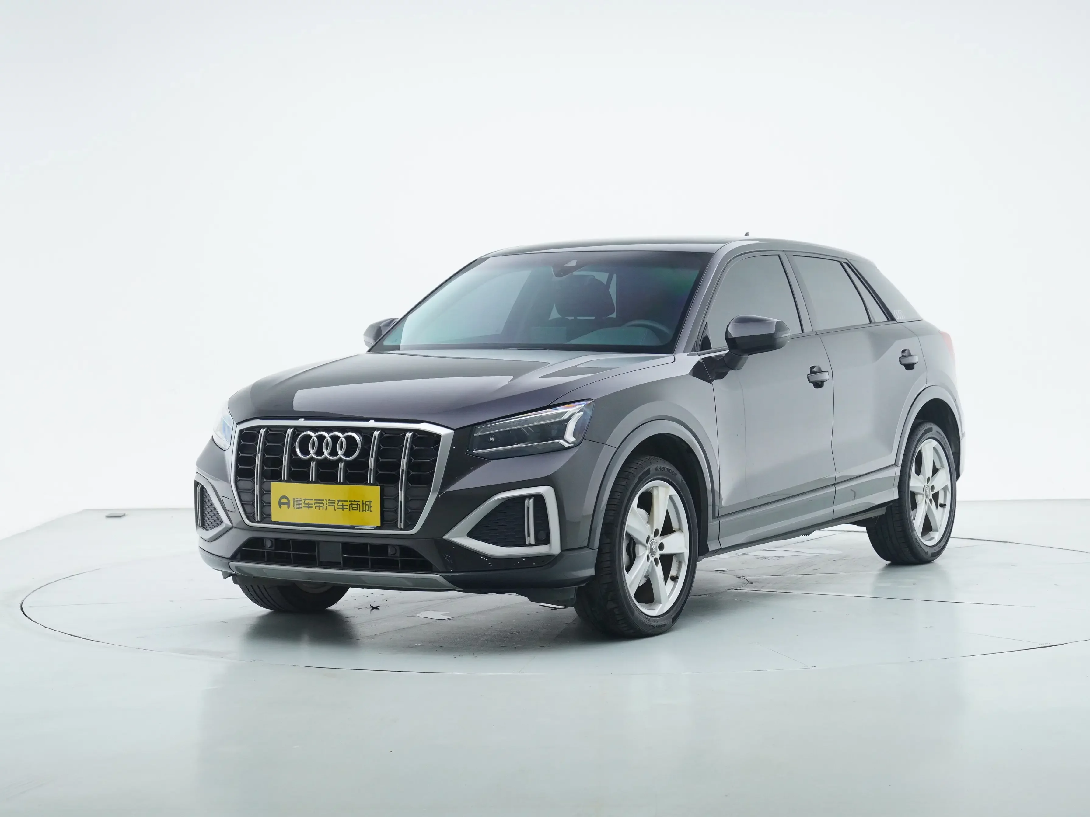 Audi Q2L