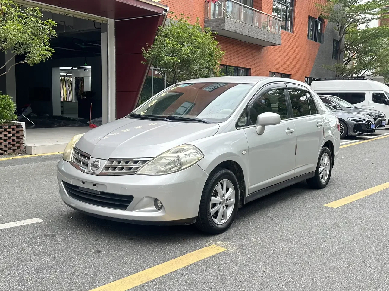 Nissan Tiida