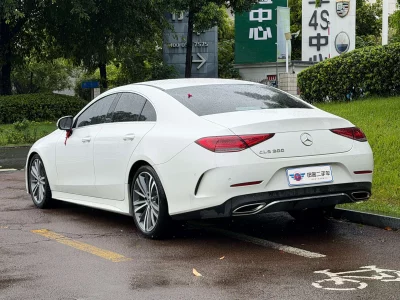 Mercedes-Benz CLS