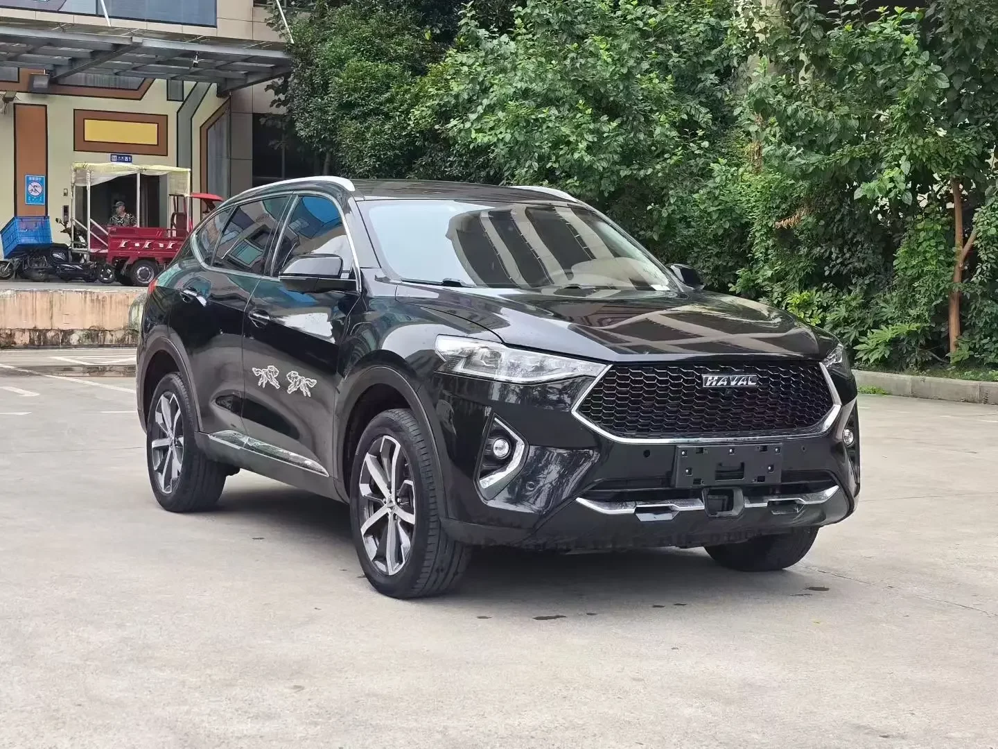 Haval F7