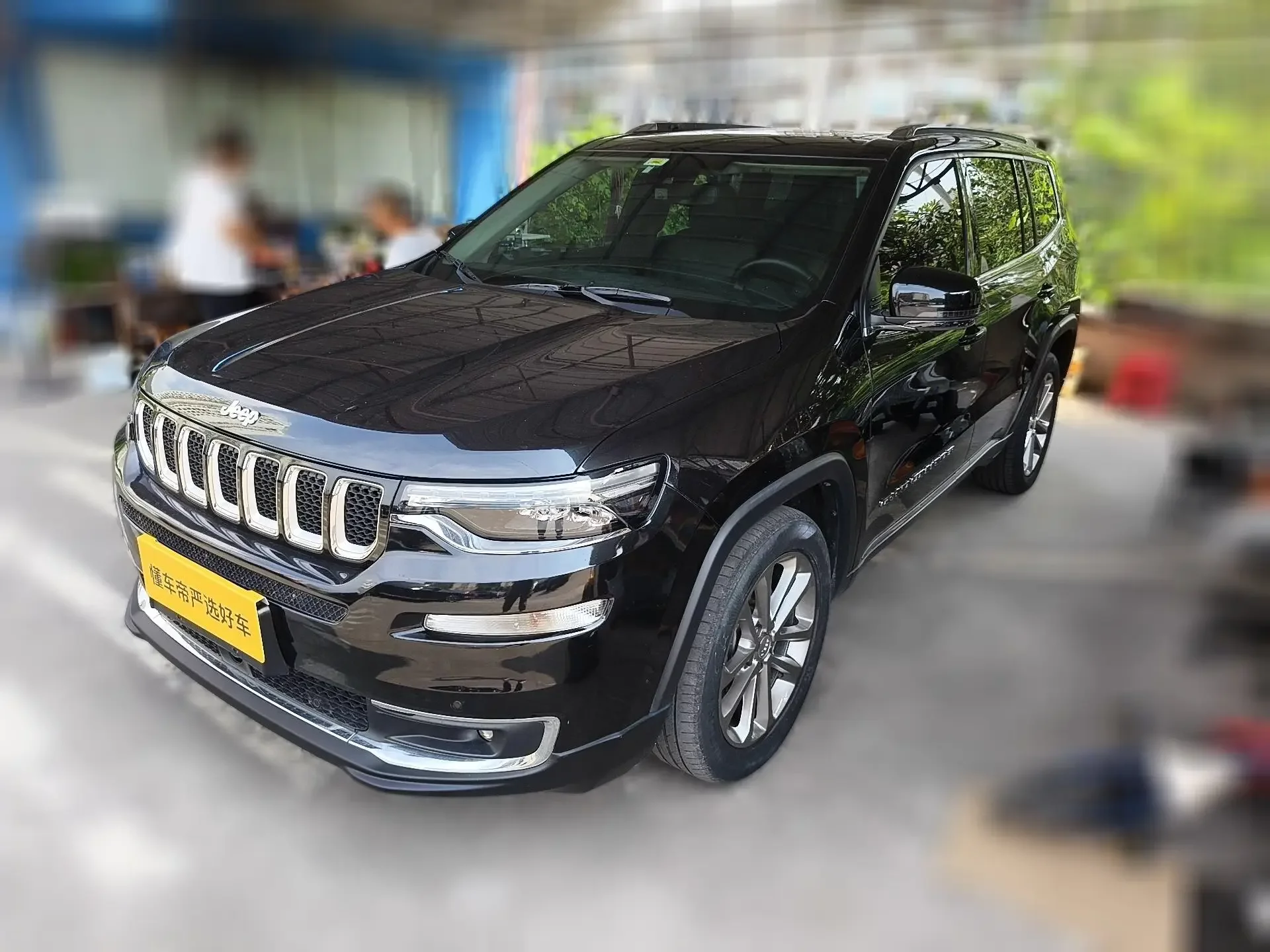 Jeep grand commander
