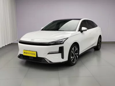 Geely Galaxy L6