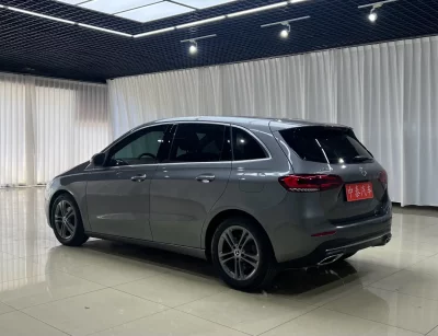 Mercedes-Benz B Class