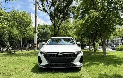 Chery Arrizo 8