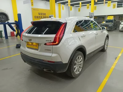 Cadillac XT4