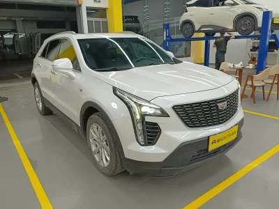Cadillac XT4