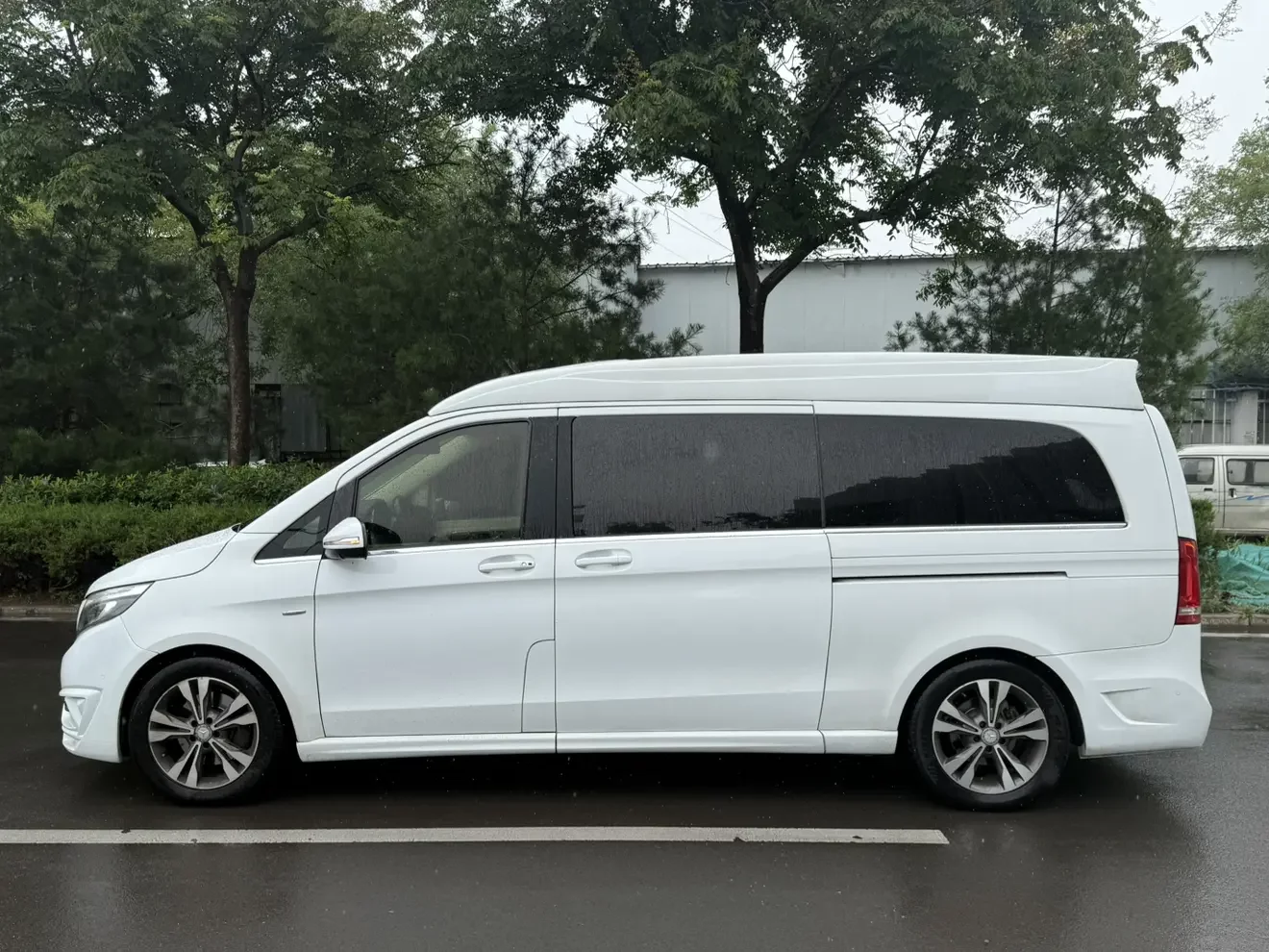 Mercedes-Benz V Class