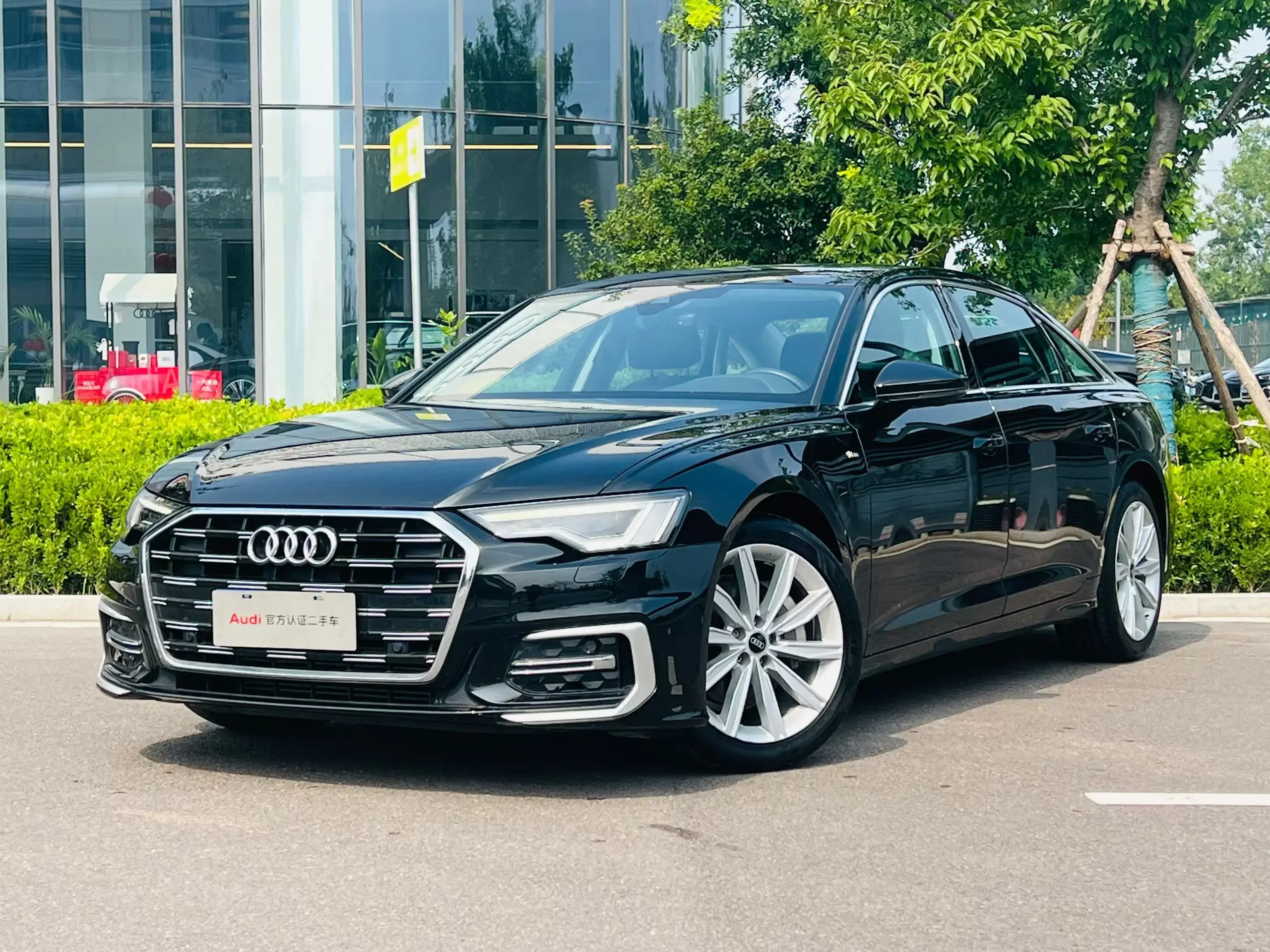 Audi A6L 2023