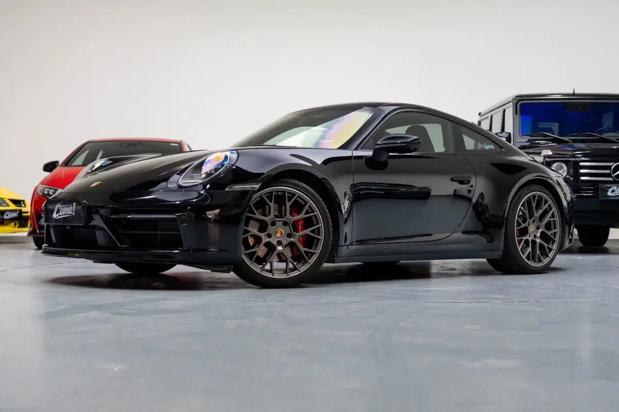 Porsche 911