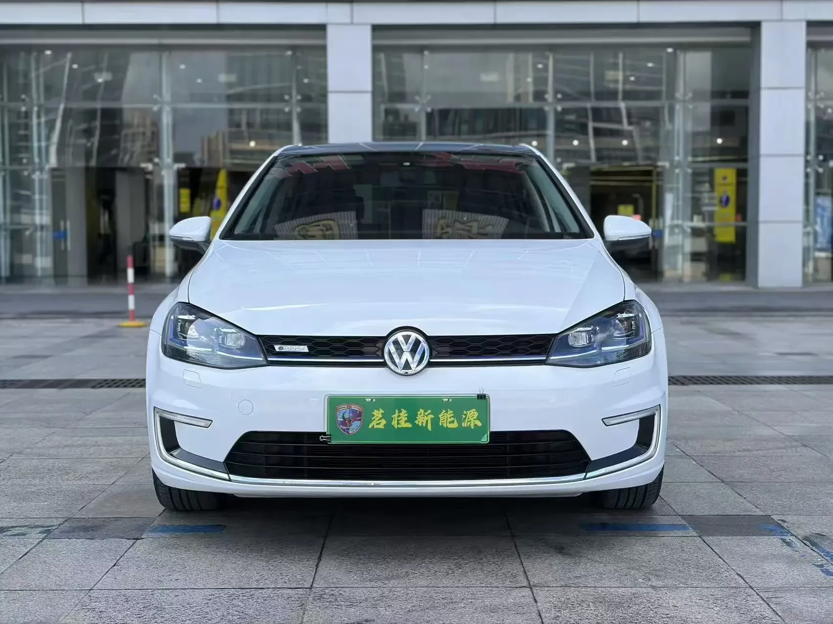 Volkswagen Golf·Pure Electric  из Китая
